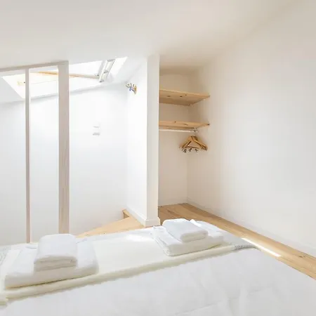 Apartamento Lovelystay - Bairro Alto Hill Amazing View